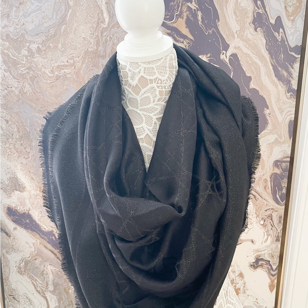 Christian Dior Cannage Metallic Shimmer Shawl Scarf Stole - Picture 2 of 16